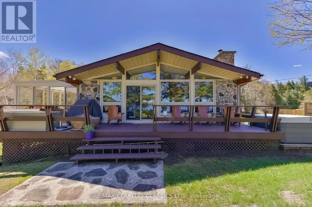 27 Martin Lane, North Kawartha